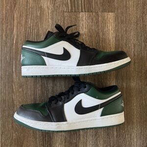 Nike Men's Jordan 1 Low Sneakers Green Black sz 9